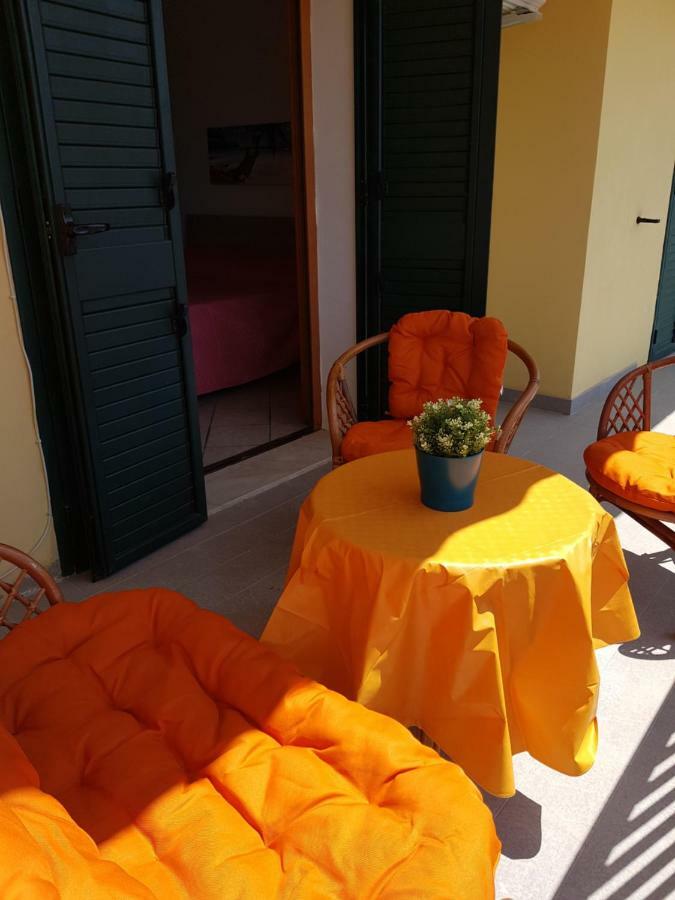 La Pietra Di Noto Hotel Bagian luar foto